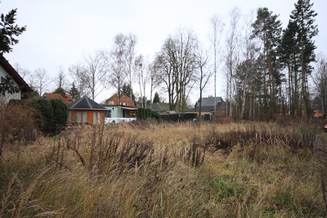 Attraktive Baugrundstücke mit sonniger Südausrichtung in ruhiger und zentraler Wohnlage