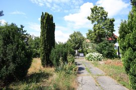 Attraktiver Baugrund in Falkensee-Finkenkrug (ca. 24m Straßenfront) mit Altbestand
