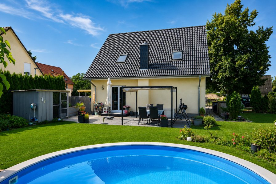 Real Estate Title Image Background