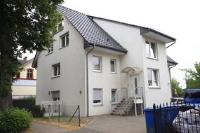 Attraktives Mehrfamilienhaus mit 6 attraktiven Wohneinheiten in bester Lage Falkensee-Falkenhain