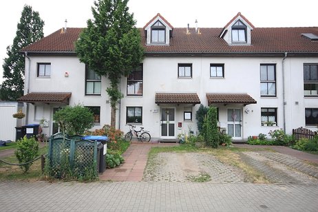 Attraktives Reihenhaus in der Parkstadt Falkensee auf sonnigem Südgrundstück