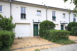 Attraktives Reihenmittelhaus mit Garage und Wintergarten auf sonnigem Südwest-Grundstück