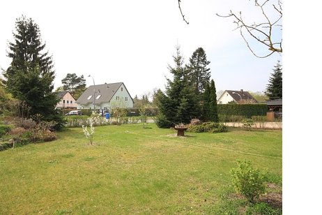 Attraktives und sonniges Baugrundstück in ruhiger Wohnlage von Falkensee-Falkenhain