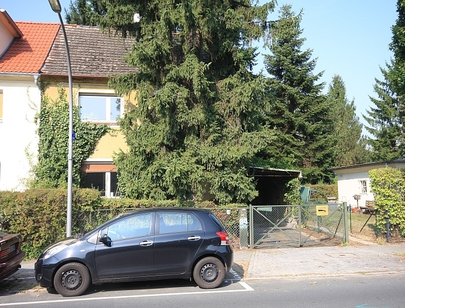 Bestlage Berlin-Charlottenburg: Charmantes Reihenendhaus in der begehrten Eichkamp-Siedlung!