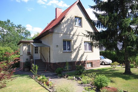 Bestlage Falkensee-Finkenkrug! Charmantes Einfamilienhaus aus den 30er Jahren mit vielen Möglichkeiten