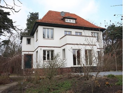 Bildschöne Altbauvilla von 1932 mit geschmackvoller Ausstattung auf großzügigem Traumgrundstück