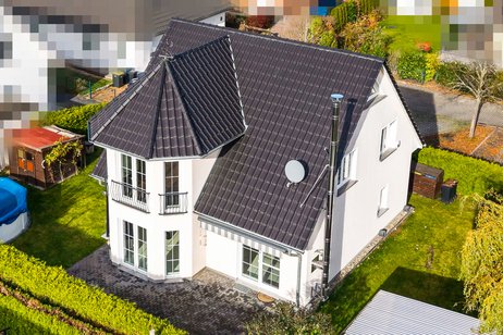 Bildschönes Einfamilienhaus mit hochwertiger Ausstattung auf sonnigem Süd/West-Grundstück