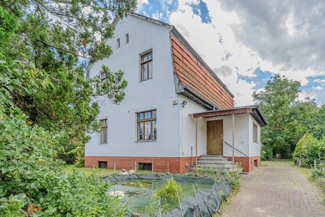 Altbau mit besonderem Flair von 1934 – Einfamilienhaus in begehrter Lage von Falkensee-Falkenhöh