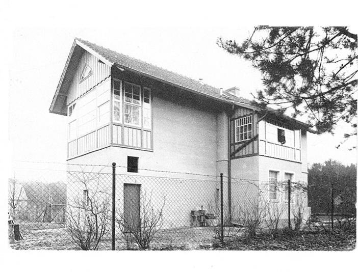 Charmantes Einfamilienhaus von 1924 auf sonnigem Gartengrundstück in Spitzenlage von Waldheim