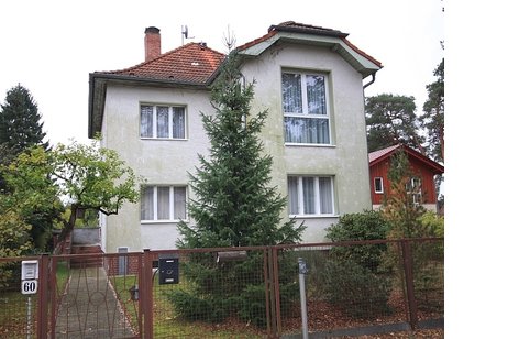 Charmantes Einfamilienhaus von 1932 mit weiteren Bauplatz in Spitzenlage von Falkensee-Finkenkrug