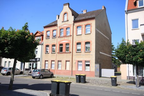 Charmantes historisches Mehrfamilienhaus mit 6 Wohneinheiten – gefragte Lage nahe Bahnhof