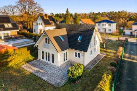 Exklusives Architekten-Einfamilienhaus mit Top-Ausstattung vor den Toren Berlins