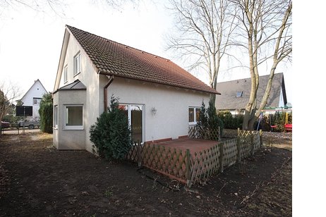 Familienfreundliches Niedrigenergiehaus in schöner Lage von Brieselang