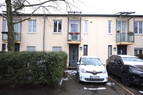 Gefragtes Reihenmittelhaus mit Garage auf sonnigem Süd-/West-Grundstück