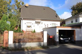 Gemütliches Einfamilienhaus auf sonnigem Grundstück in direkter Nähe zu Berlin