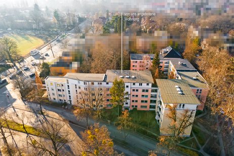 Gut geschnittene 4-Zimmer-Wohnung mit Loggia in allerbester Lage von Lichterfelde