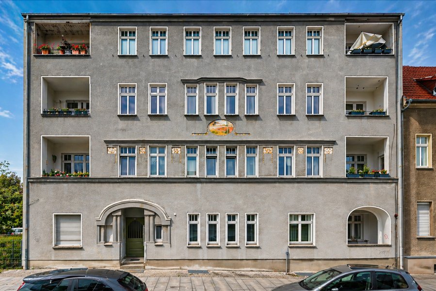 Historisches Mehrfamilienhaus mit 13 Wohnungen im Jugendstil aus langjährigem Familienbesitz