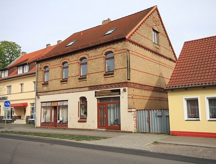 Historisches Wohn- und Geschäftshaus von 1885 mit 3 attraktiven Einheiten in bester Geschäftslage