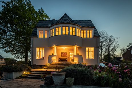 Im Riesengebirge - Historische Altbau-Villa von 1907 auf traumhaftem Gartengrundstück in Falkensee-Finkenkrug