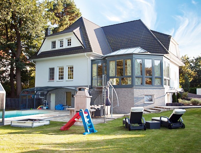 +IMMOBILIENFILM+ Exklusives Villenanwesen zum Wohnen und Arbeiten, das keine Wünsche offen lässt!
