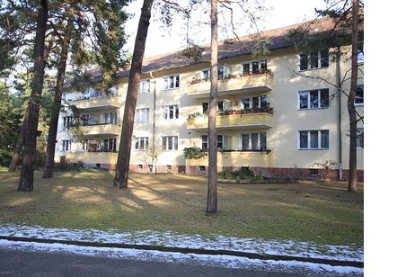 Interessante Drei-Zimmer-Wohnung mit Balkon in direkter Nähe zum Grunewald