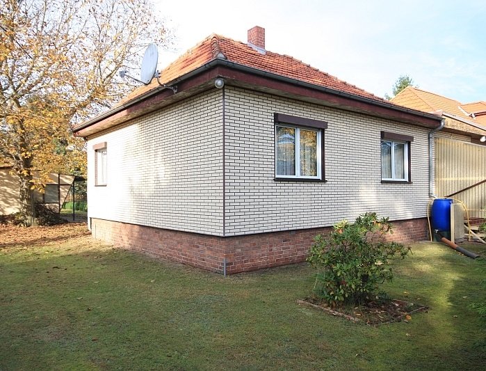 Interessantes Einfamilienhaus auf sonnigem Süd/West-Grundstück in direkter Bahnhofsnähe