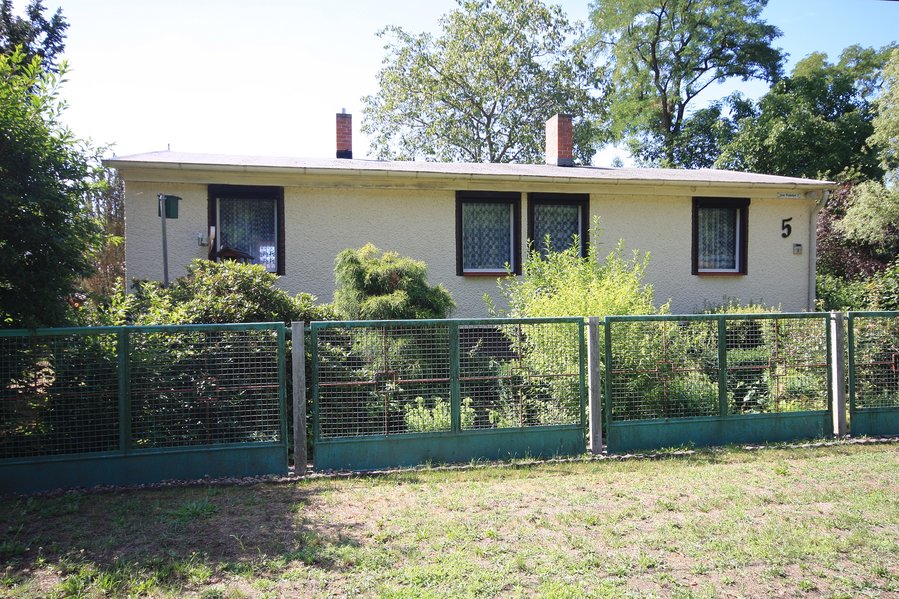 Interessantes Einfamilienhaus im Bungalowstil mit  herrlichem Weitblick auf Felder und Wiesen