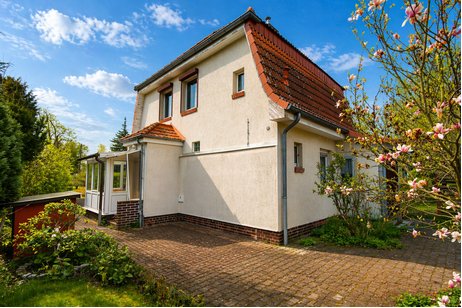 Interessantes Einfamilienhaus mit möglichem Bauplatz in schöner Lage von Finkenkrug