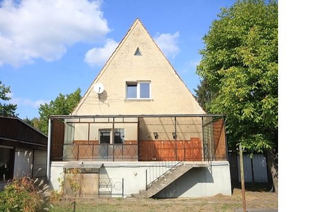 Interessantes Einfamilienhaus von 1937 mit Werkstatt und Garage auf sonnigem Südgrundstück