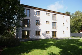 Schöne 3,5-Zimmer-Dachgeschosswohnung mit Balkon in Finkenkruger Toplage