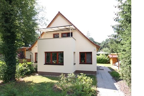 Schönes Einfamilienhaus mit bester Ausstattung in optimaler Süd/West-Lage!