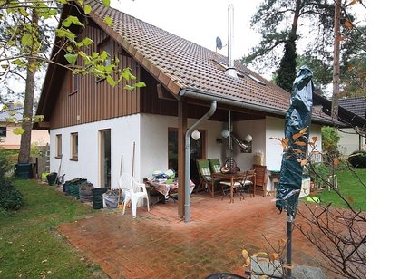 Schönes Einfamilienhaus mit bester Ausstattung in Toplage von Groß-Glienicke auf sonnigem Südgarten