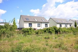 Schönes Reihenendhaus mit bester Ausstattung auf sonnigem Südgrundstück und herrlichem Weitblick