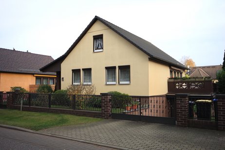 Sehr gepflegtes Einfamilienhaus auf sonnigem Süd-/West-Grundstück in gefragter Lage von Hennigsdorf