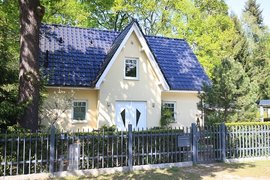 Sehr gepflegtes Einfamilienhaus mit hochwertiger Ausstattung auf sonnigem Gartengrundstück!