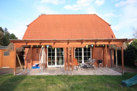Sehr schönes Einfamilienhaus mit bester Ausstattung auf sonnigem Südwestgarten in Toplage