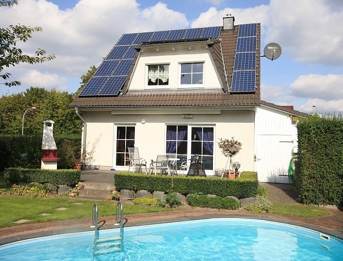 Sehr schönes Einfamilienhaus mit hochwertiger Ausstattung auf Südgarten in Toplage von Finkenkrug