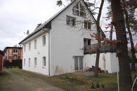 Sehr schönes Mehrfamilienhaus mit 6 attraktiven Wohneinheiten in Spitzenlage Falkensee-Falkenhain