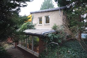 Seltene Gelegenheit in der Kolonie am See! Einfamilienhaus mit vielen Möglichkeiten in traumhafter Lage
