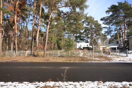 Wagnerallee – Zwischen Wald und See: Traumhaftes Baugrundstück in begehrter Wohnlage „Kolonie am See“